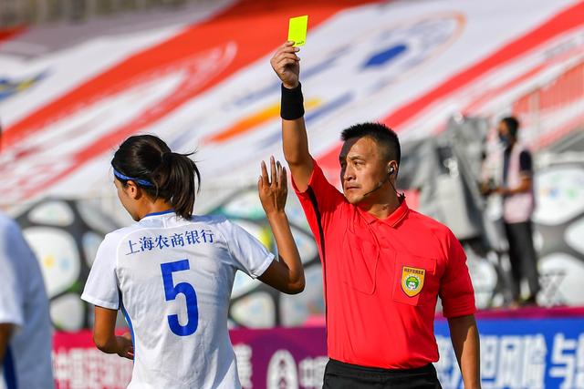 欧联-霍伊伦梅开二度加纳乔破门 曼联3-2胜